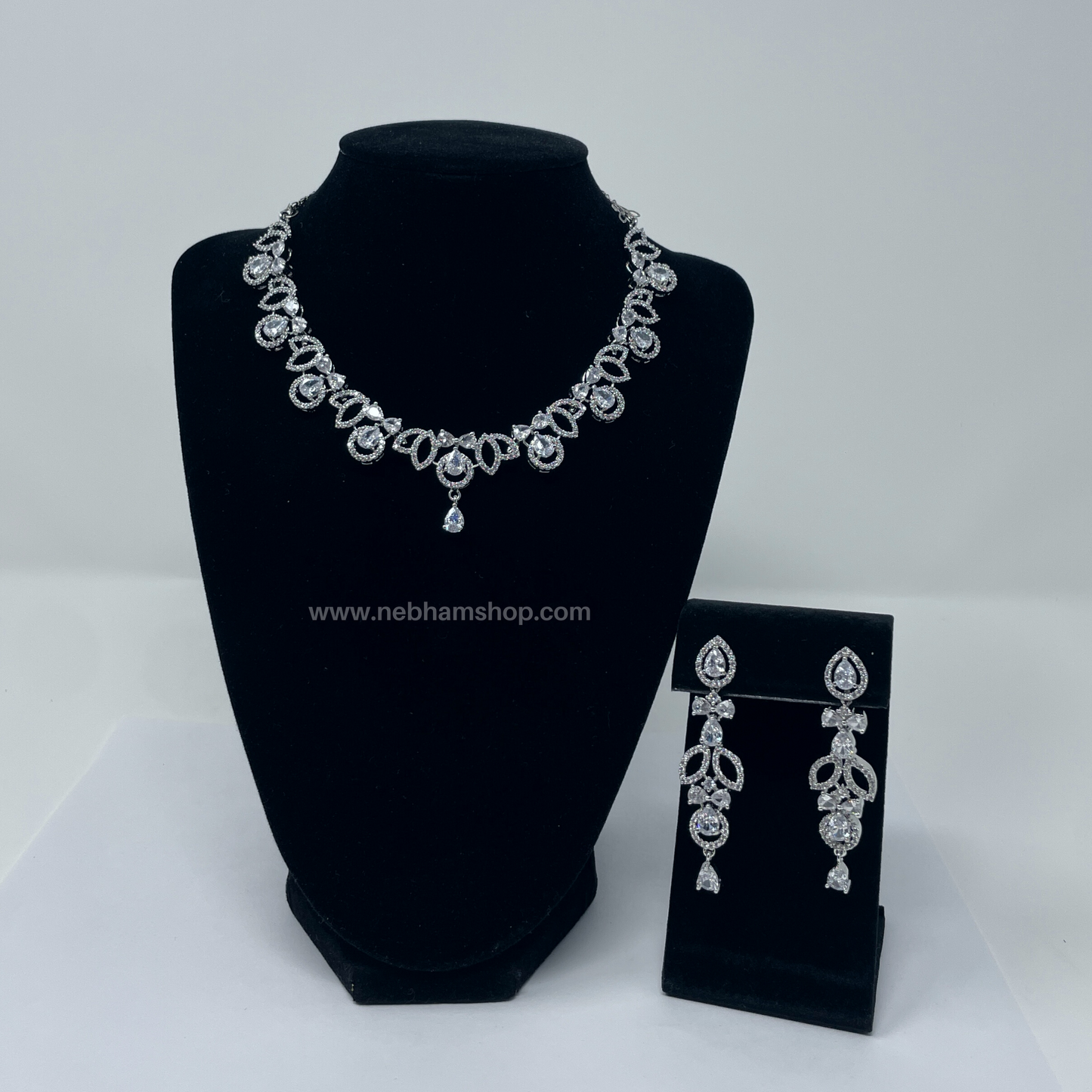 White AD set