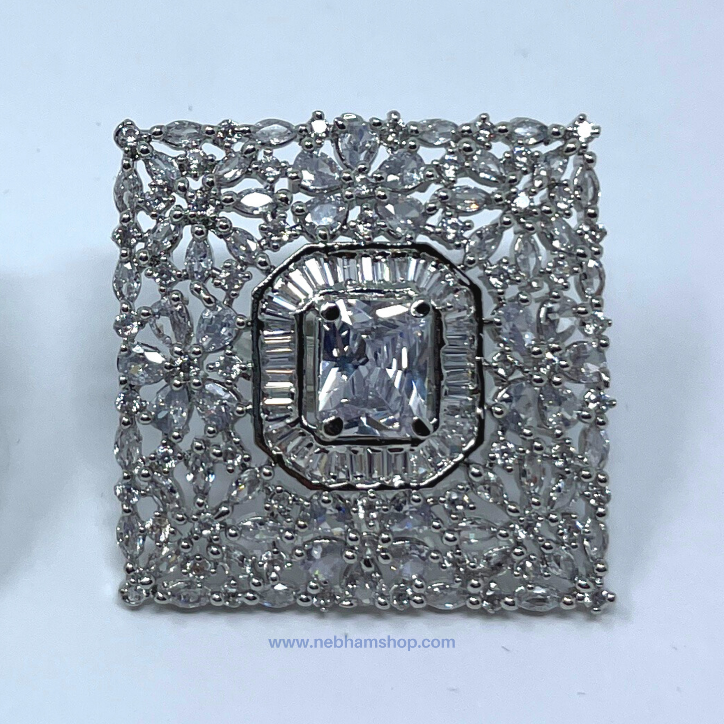 Cocktail AD Ring for women